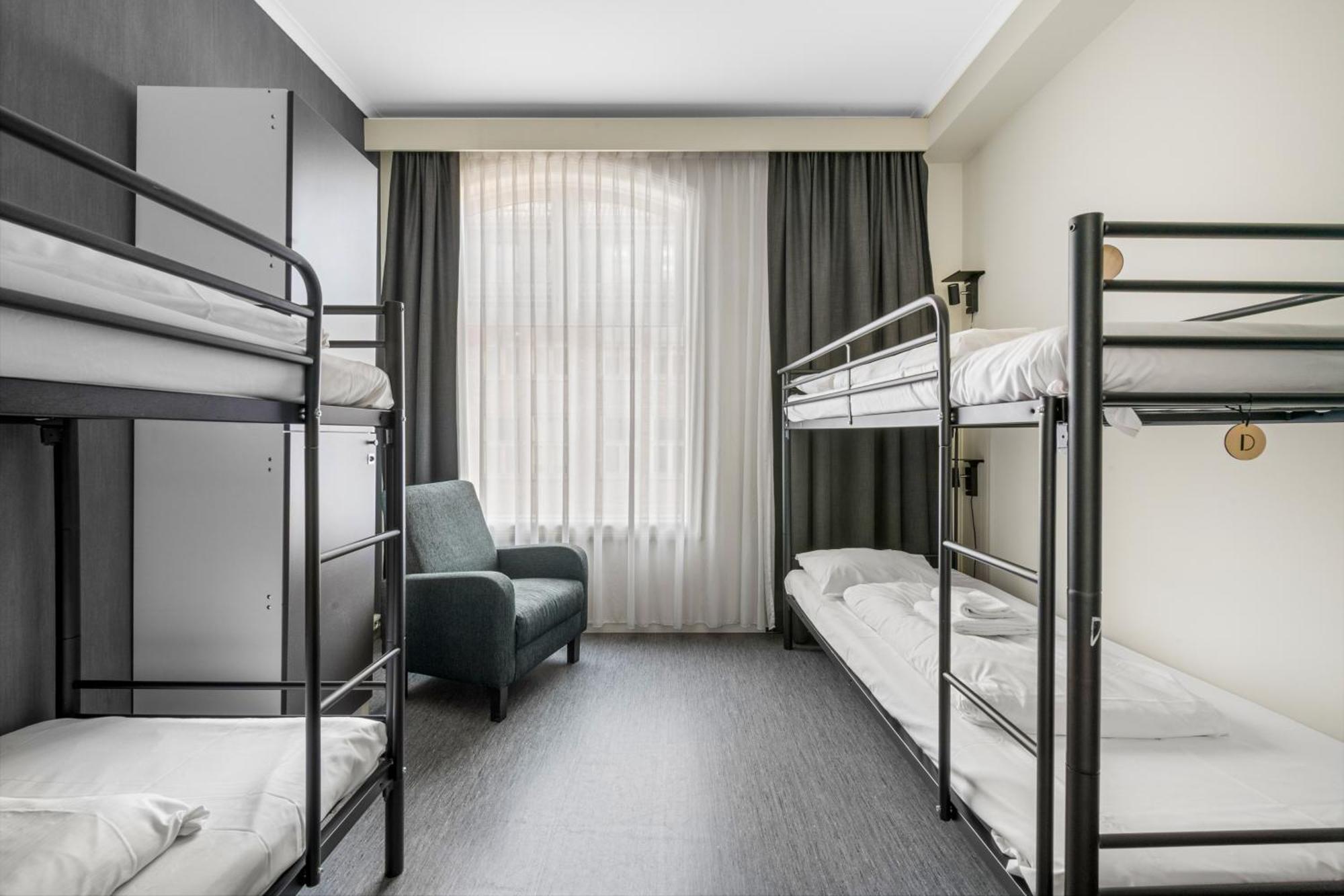 Hotel K7 3*
